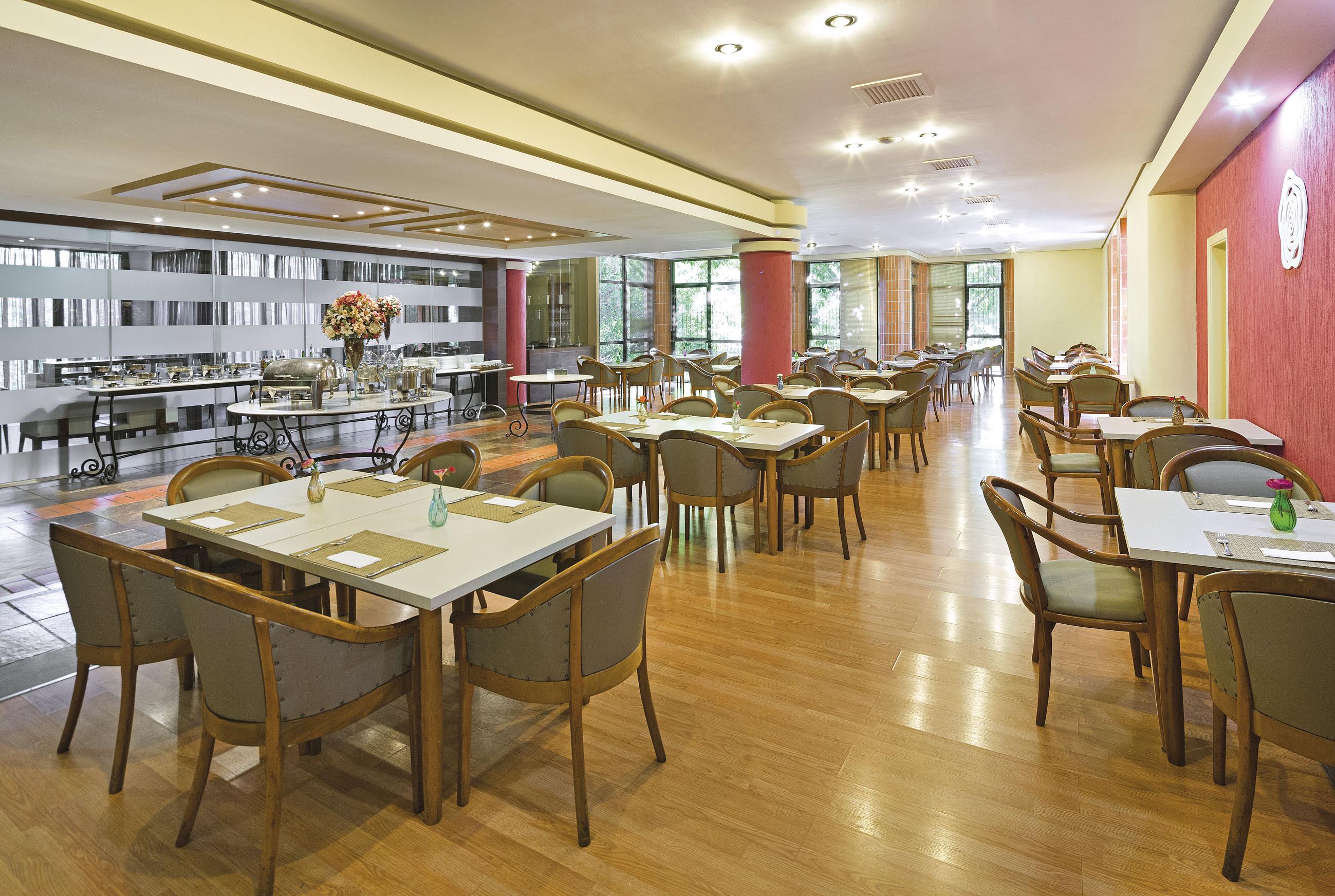 Swan Novo Hamburgo Hotel Bagian luar foto